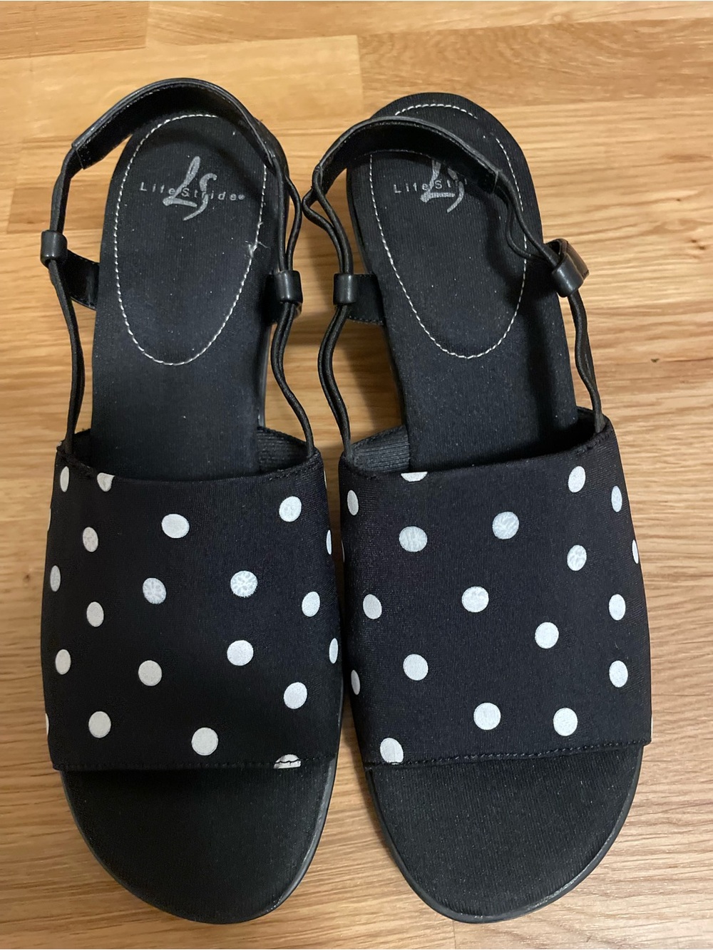 NWOT LifeStride Polka Dot Black Slide Sandals
